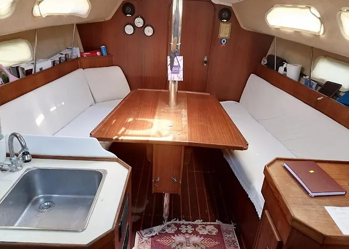 Yacht-urlaub In Den Buchten Von Πλωτό κατάλυμα Datca